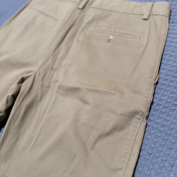 Men’s Aiden Stretch Short (34) in Acorn | Banana Republic - Picture 11 of 11